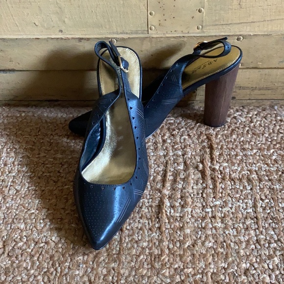 NWOB ABS ALLEN SCHWARTZ 100% LEATHER CUTOUT STACKED CHUNKY HIGH HEEL PUMPS 8.5 - Picture 8 of 14